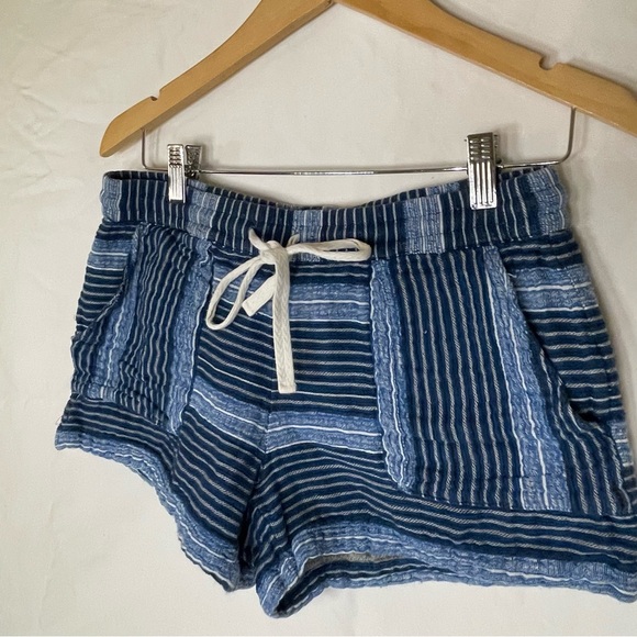 LOU & GREY nautical striped women’s short - Picture 12 of 14